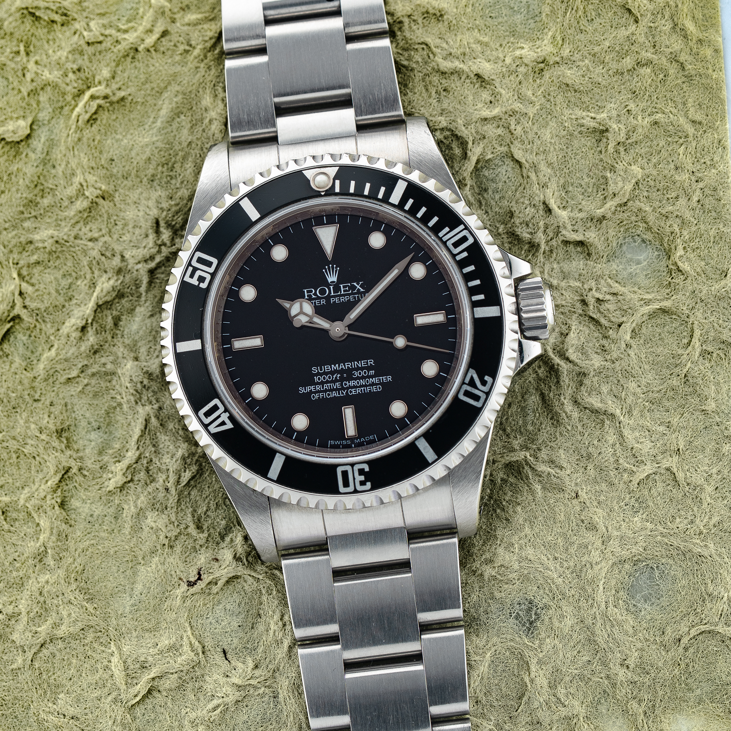 Rolex Submariner Vintage No Date 14060 'V' Series '4-Liner Dial & Engraved Rehaut - 100% Complete