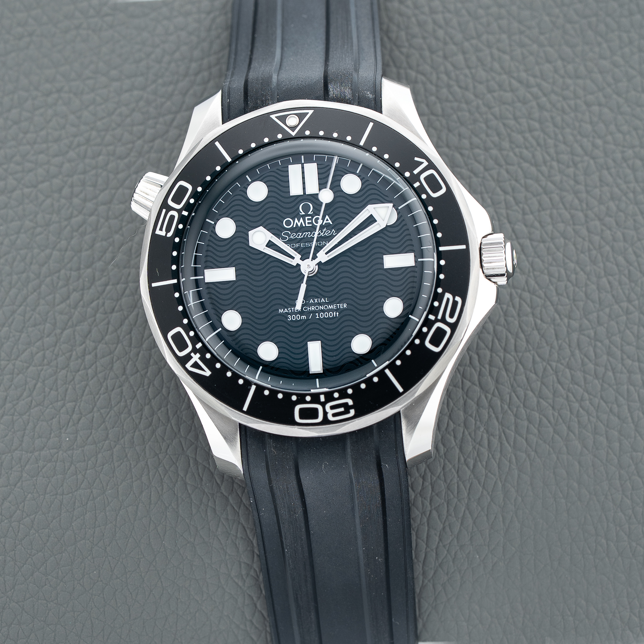 Omega Seamaster Professional 300m 42 Stainless Steel 210.32.42.20.01.003 - 100% Complete March 2025