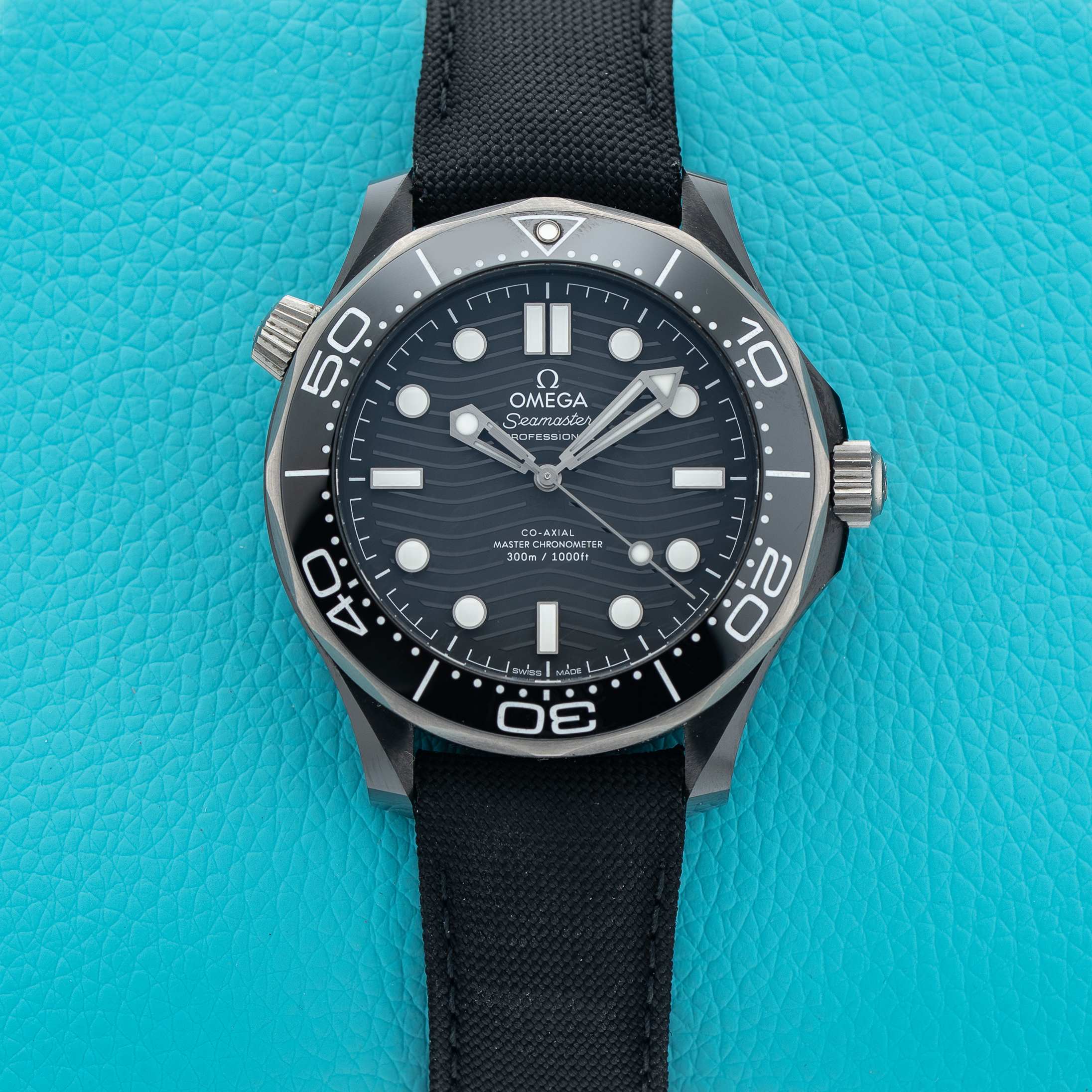 Omega Seamaster 'Deep Black' 300m Diver 43.5 Ceramic #210.92.44.20.01.001 - Unworn Condition & 100% Complete